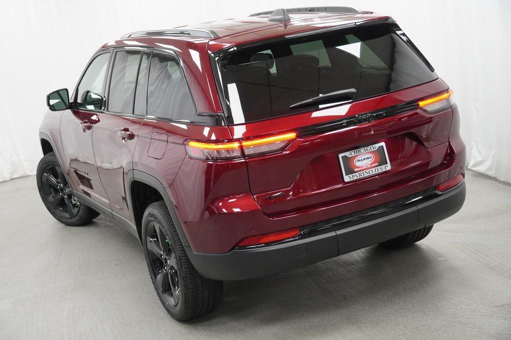 new 2025 Jeep Grand Cherokee car, priced at $41,125