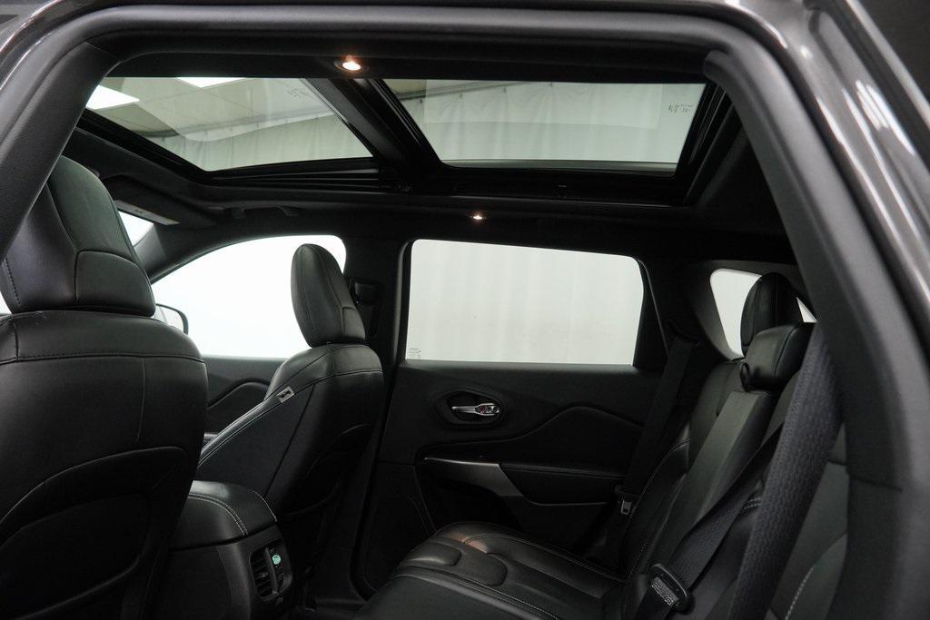 used 2021 Jeep Cherokee car, priced at $23,494