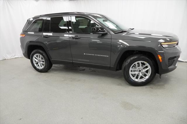 new 2025 Jeep Grand Cherokee car, priced at $34,675