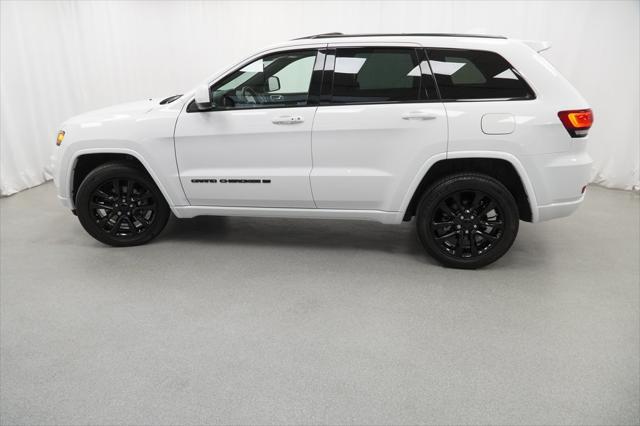 used 2022 Jeep Grand Cherokee car, priced at $33,794