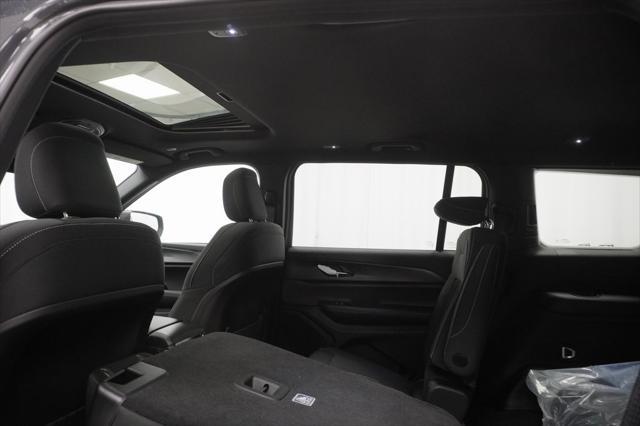 new 2025 Jeep Grand Cherokee L car, priced at $36,625