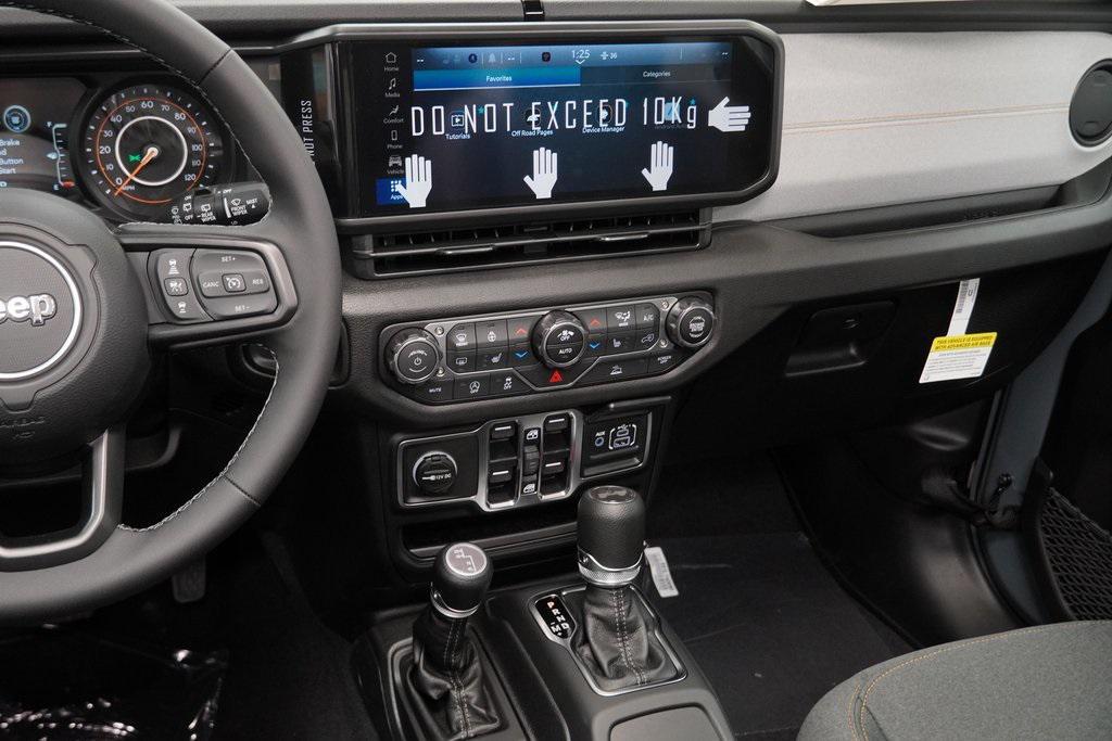 new 2025 Jeep Wrangler car, priced at $44,875