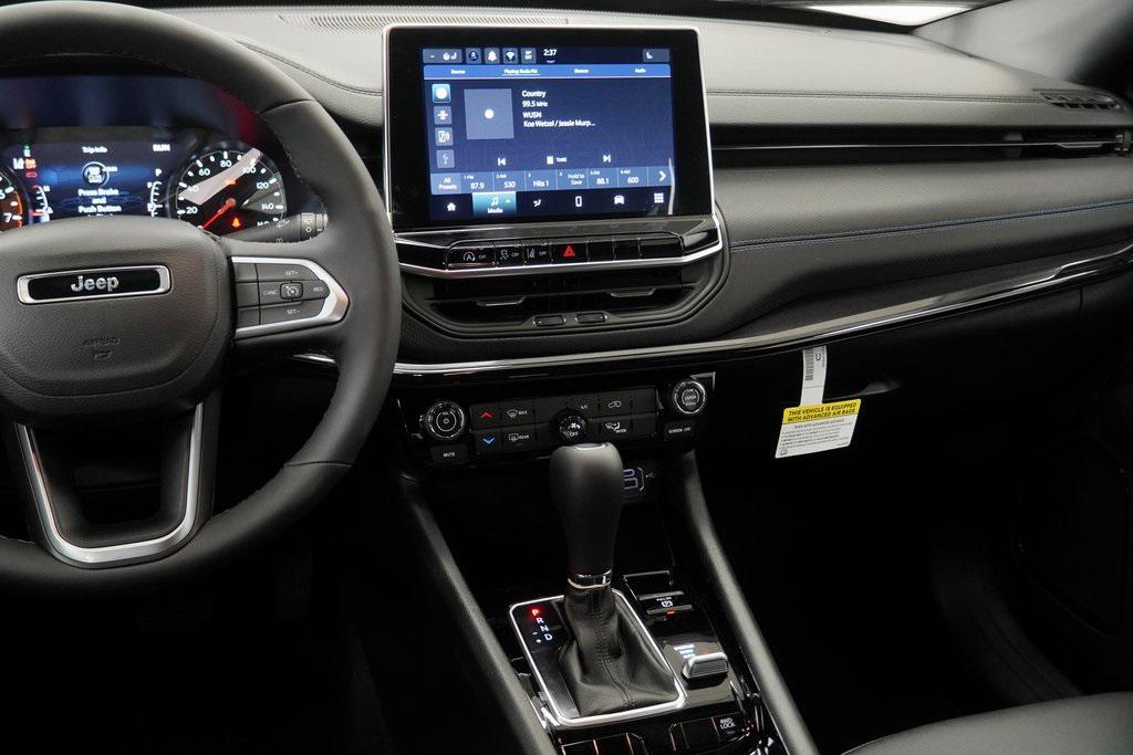 new 2026 Jeep Compass car, priced at $29,090