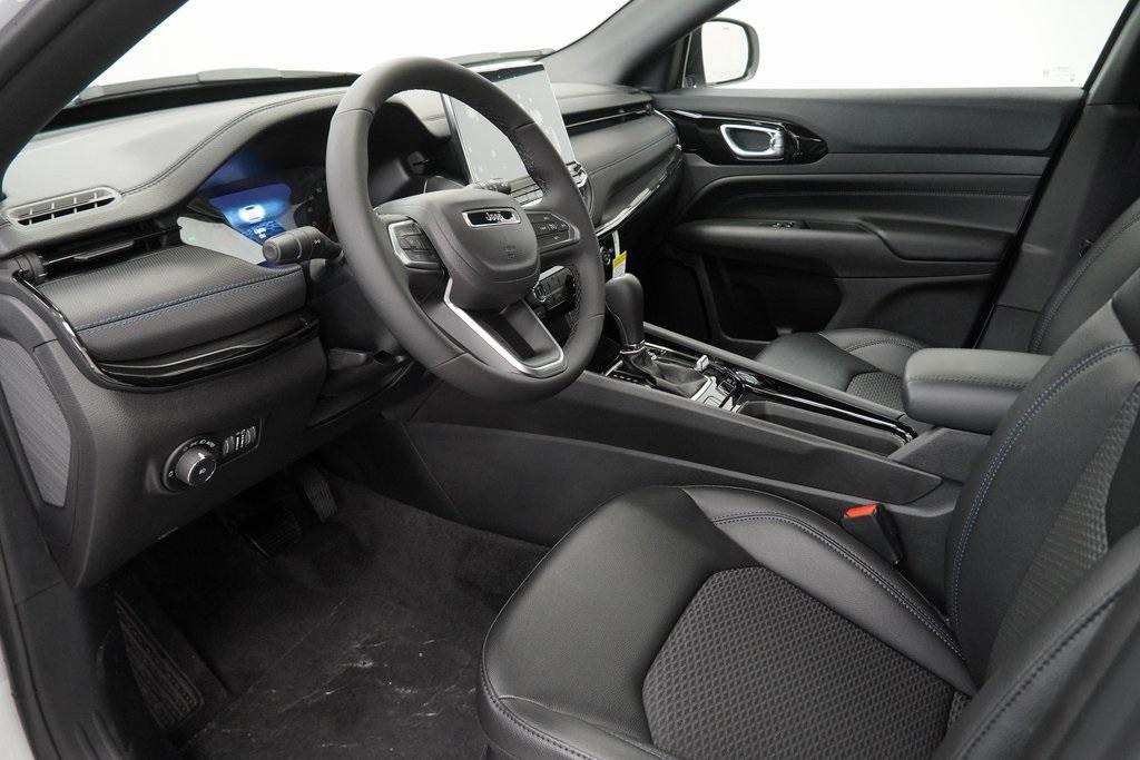 new 2026 Jeep Compass car, priced at $29,090