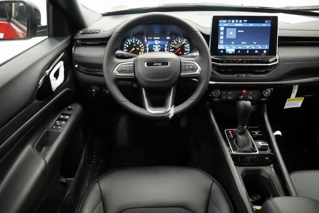 new 2026 Jeep Compass car, priced at $31,185