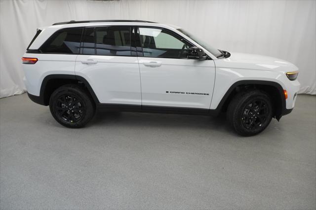 new 2025 Jeep Grand Cherokee car, priced at $37,635