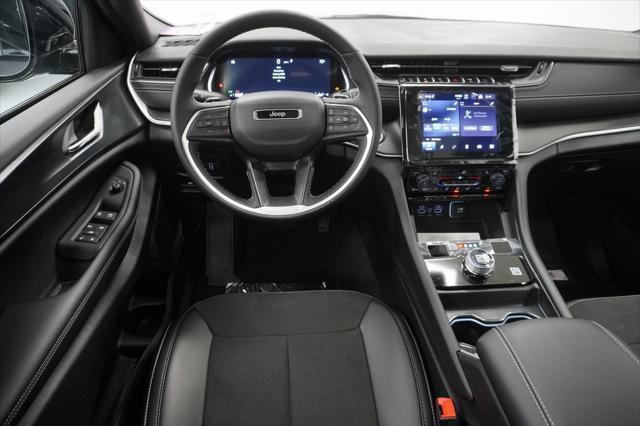 new 2025 Jeep Grand Cherokee L car, priced at $40,230