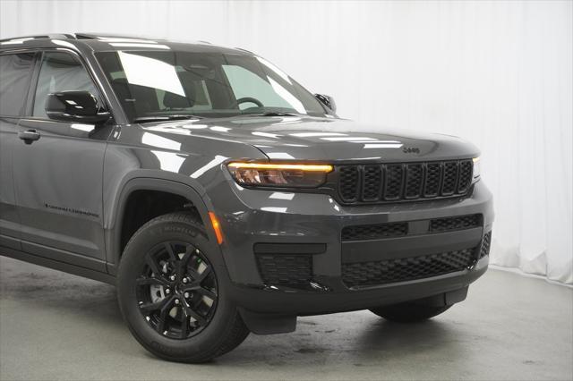 new 2025 Jeep Grand Cherokee L car, priced at $40,230