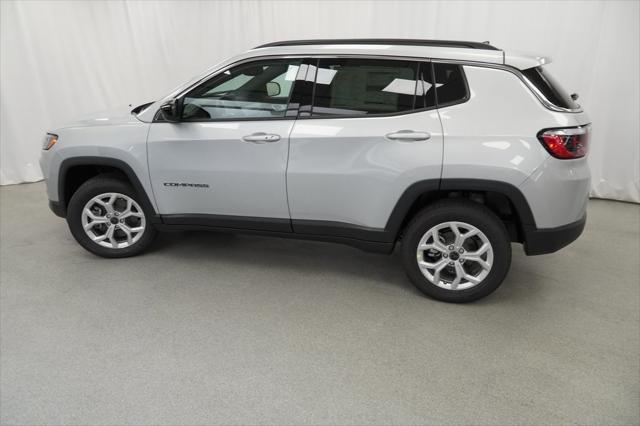 new 2025 Jeep Compass car, priced at $31,035