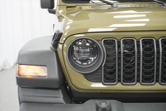 new 2025 Jeep Wrangler car, priced at $48,465