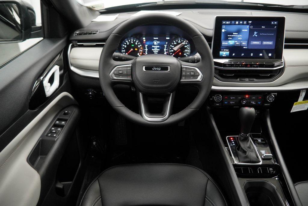 new 2026 Jeep Compass car, priced at $31,625
