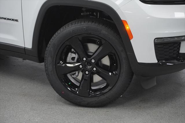 new 2025 Jeep Grand Cherokee L car, priced at $46,990
