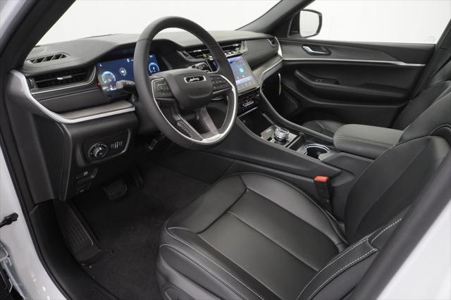 new 2025 Jeep Grand Cherokee L car, priced at $46,990