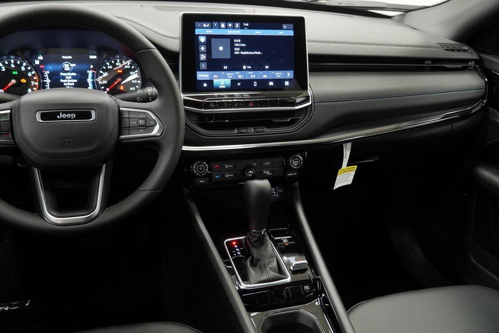 new 2026 Jeep Compass car, priced at $33,185