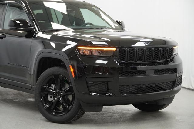 new 2025 Jeep Grand Cherokee L car, priced at $43,925