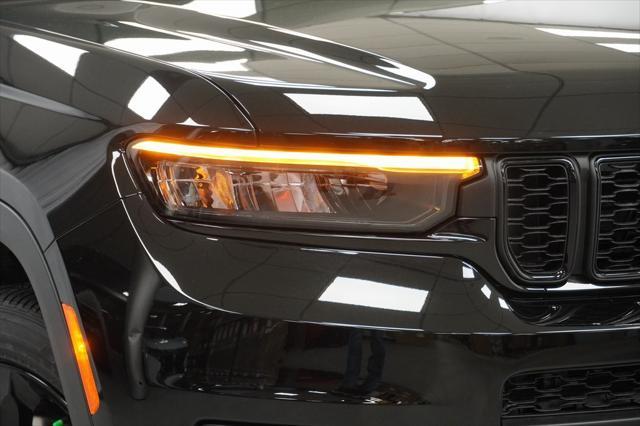 new 2025 Jeep Grand Cherokee L car, priced at $43,925