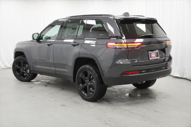 new 2025 Jeep Grand Cherokee car, priced at $47,460