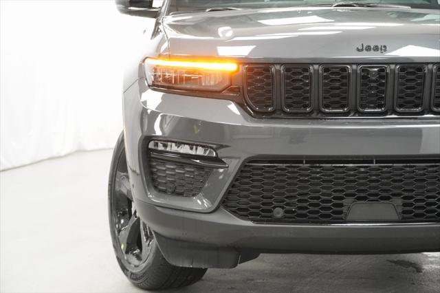 new 2025 Jeep Grand Cherokee car, priced at $47,460