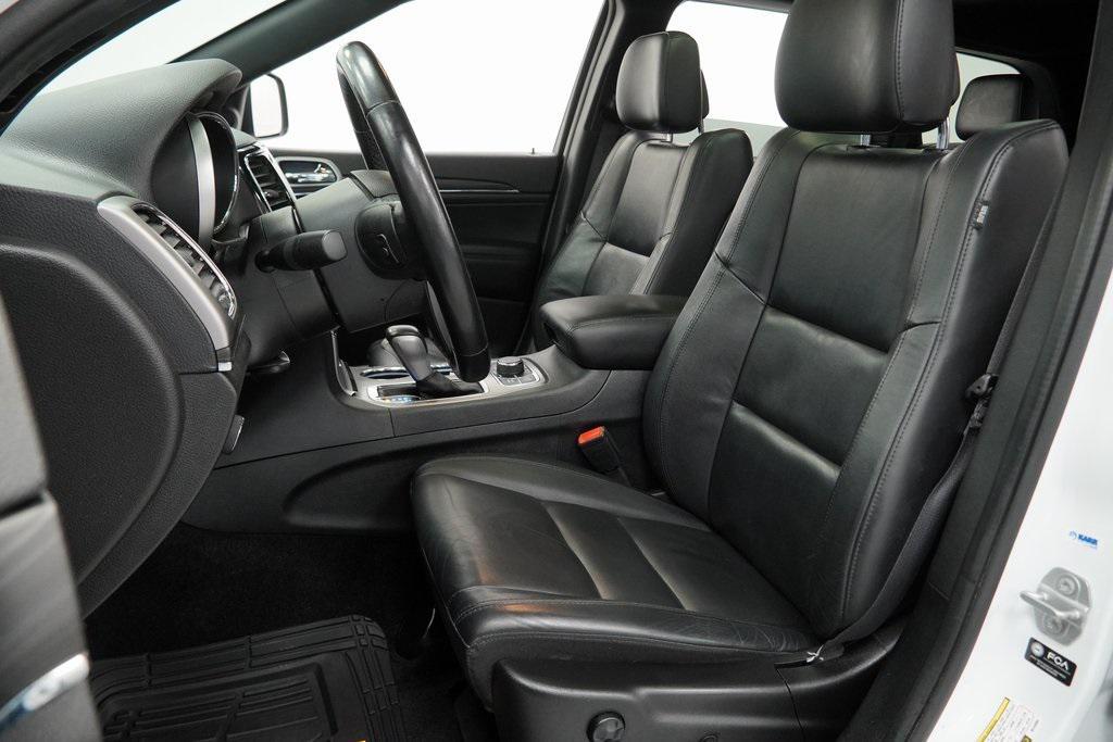 used 2022 Jeep Grand Cherokee car, priced at $29,994