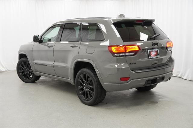 used 2022 Jeep Grand Cherokee car, priced at $31,995