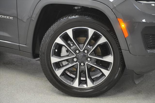 used 2024 Jeep Grand Cherokee car, priced at $50,494