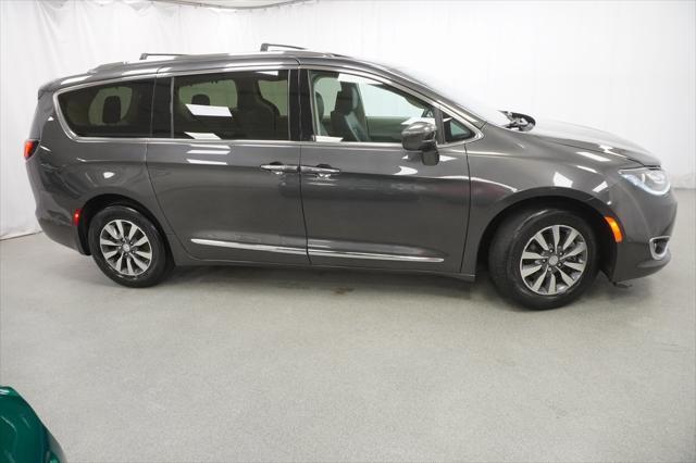 used 2020 Chrysler Pacifica car, priced at $27,994