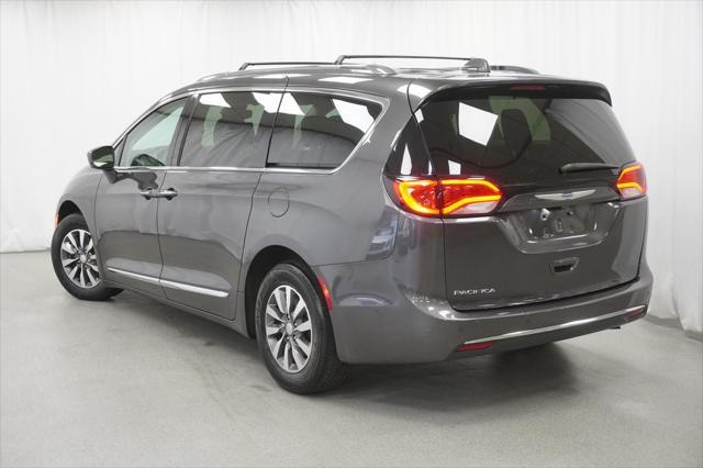 used 2020 Chrysler Pacifica car, priced at $27,994