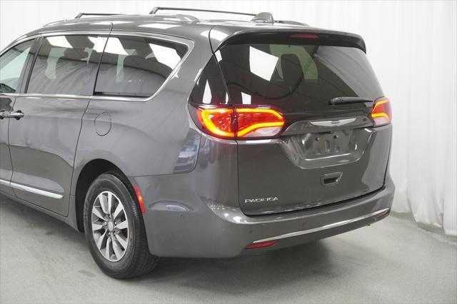 used 2020 Chrysler Pacifica car, priced at $27,994