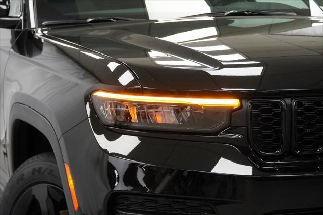 new 2025 Jeep Grand Cherokee car, priced at $40,675