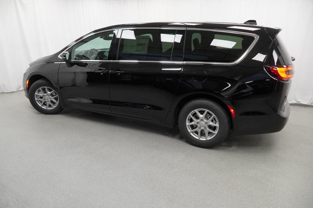 new 2026 Chrysler Pacifica car, priced at $38,140