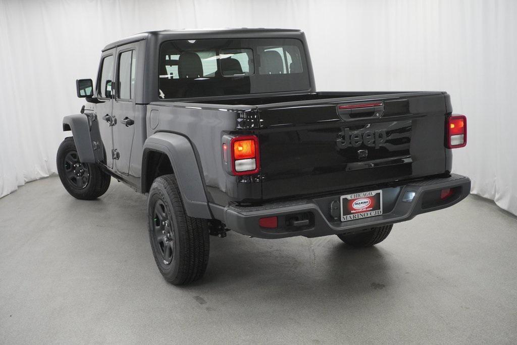 new 2025 Jeep Gladiator car, priced at $38,385