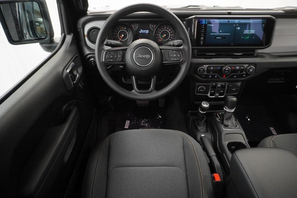 new 2025 Jeep Gladiator car, priced at $38,385