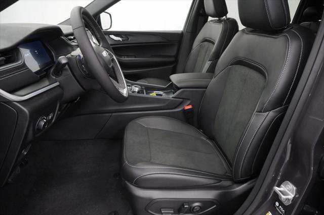 new 2025 Jeep Grand Cherokee L car, priced at $41,230
