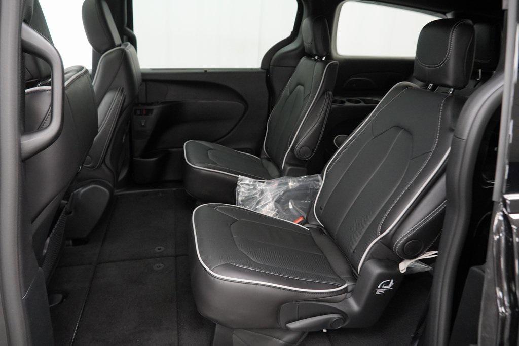 new 2026 Chrysler Pacifica car, priced at $54,005
