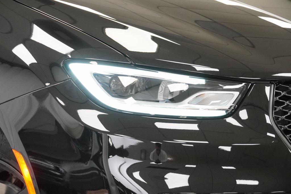 new 2026 Chrysler Pacifica car, priced at $54,005