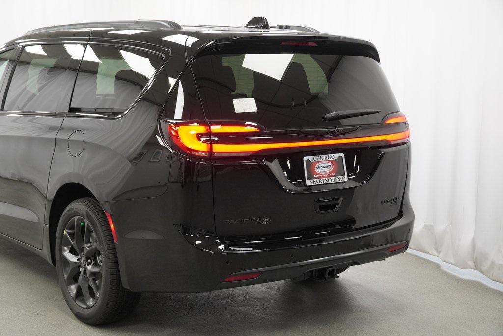 new 2026 Chrysler Pacifica car, priced at $54,005