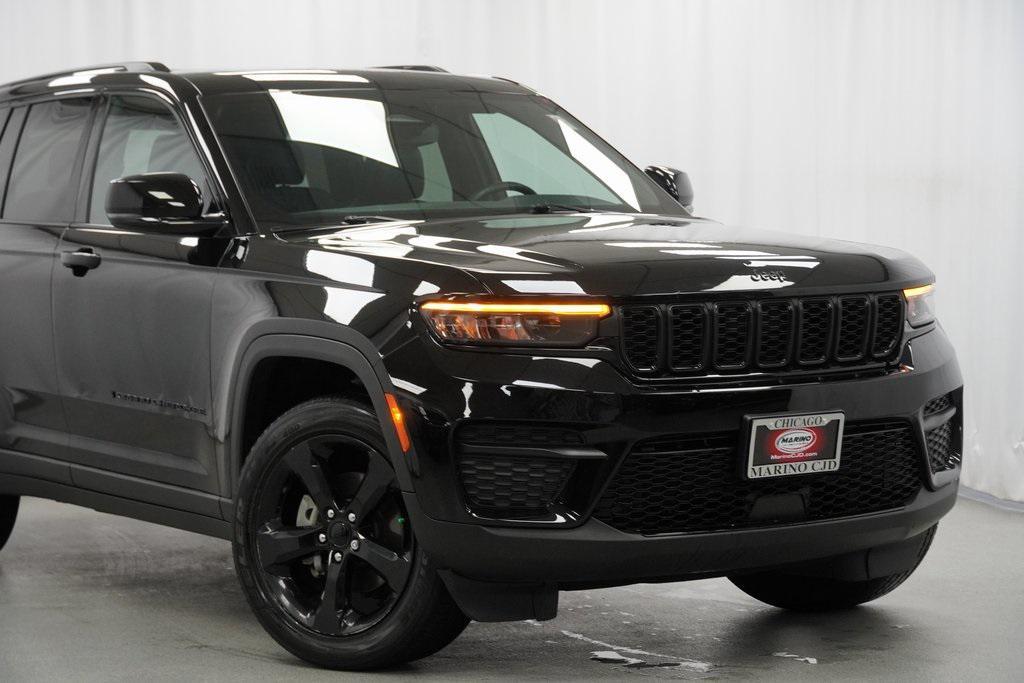 used 2023 Jeep Grand Cherokee car, priced at $29,994