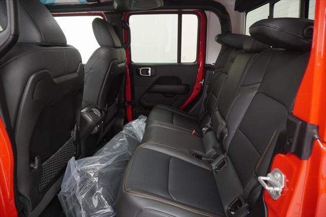 new 2025 Jeep Gladiator car, priced at $47,835
