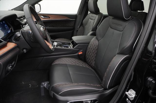 new 2025 Jeep Grand Cherokee L car, priced at $61,016