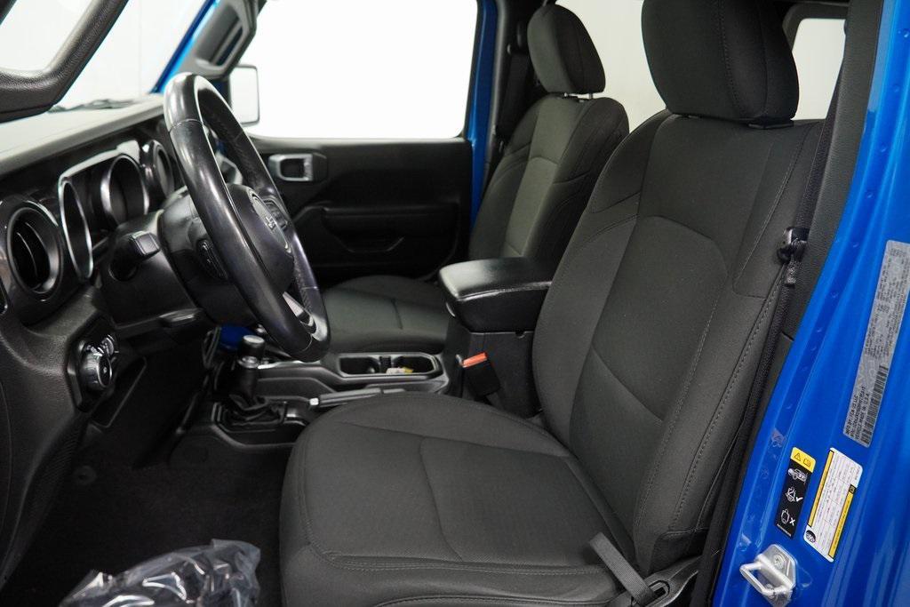 used 2021 Jeep Wrangler Unlimited car, priced at $30,394