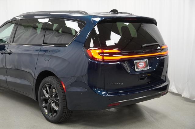 new 2025 Chrysler Pacifica car, priced at $49,535