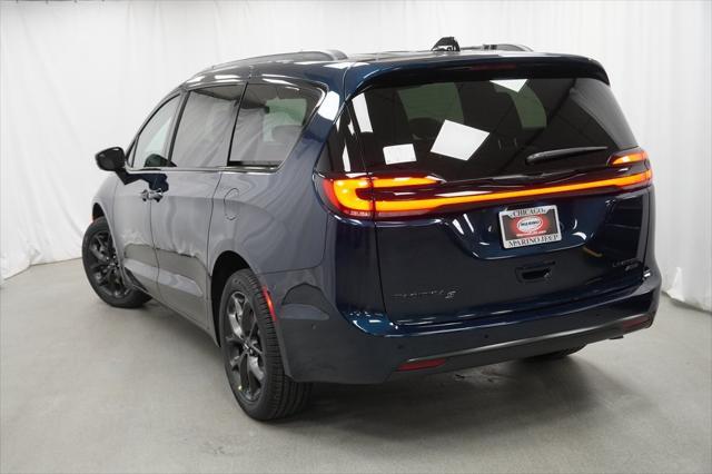 new 2025 Chrysler Pacifica car, priced at $49,535