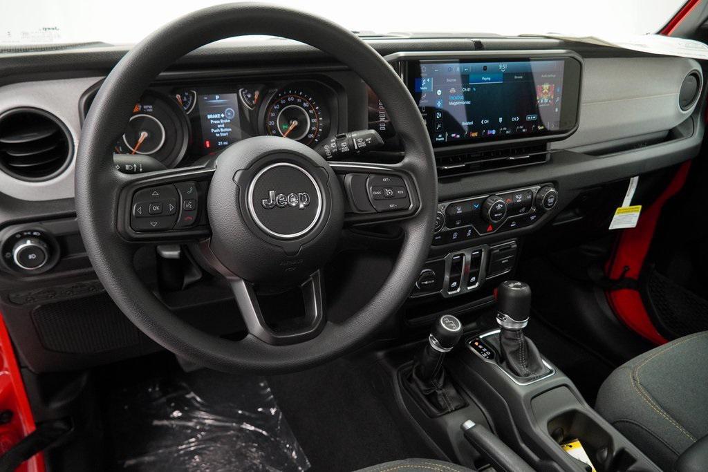 new 2025 Jeep Wrangler car, priced at $32,980
