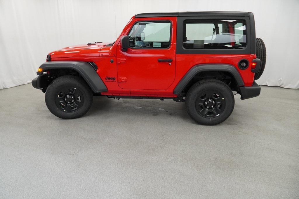 new 2025 Jeep Wrangler car, priced at $32,980