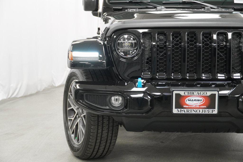 used 2022 Jeep Wrangler Unlimited car, priced at $37,194