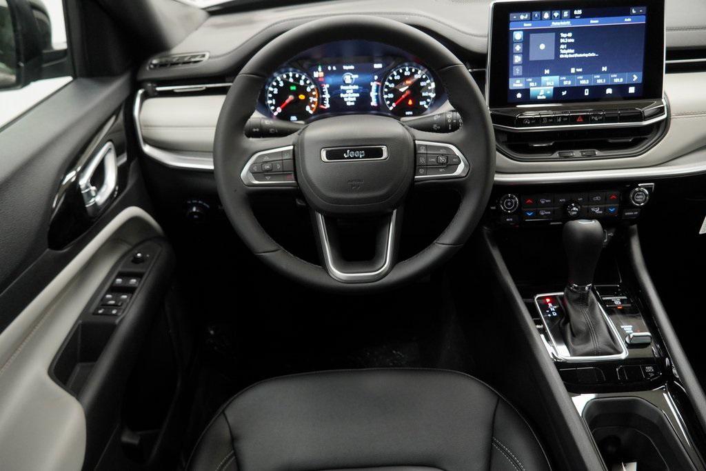 new 2026 Jeep Compass car, priced at $30,980