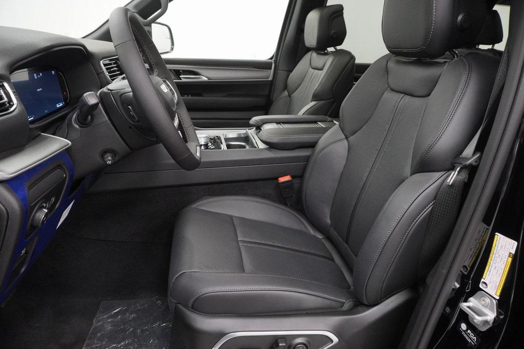 new 2025 Jeep Wagoneer car, priced at $68,530