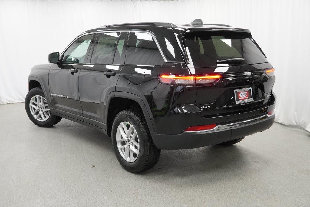 new 2025 Jeep Grand Cherokee car, priced at $37,175