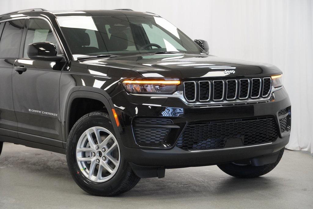 new 2025 Jeep Grand Cherokee car, priced at $37,175