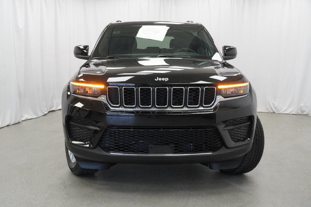 new 2025 Jeep Grand Cherokee car, priced at $37,175